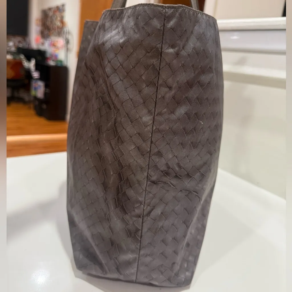 Bottega Veneta Grey Tote Bag - Image 4