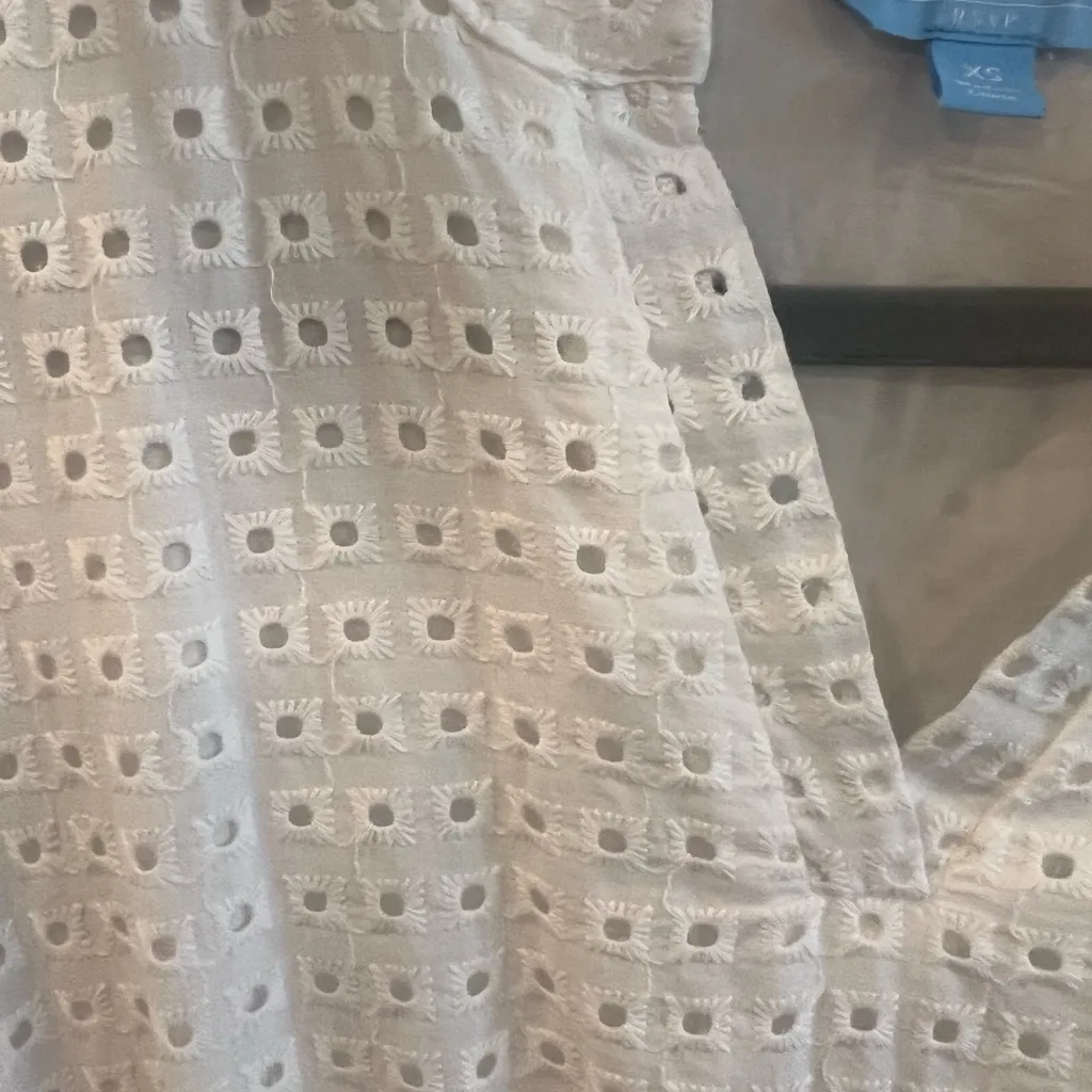 Draper James RSVP Eyelet XS White Textured Puff Sleeve Dress Tie Waist NWOT - Image 5