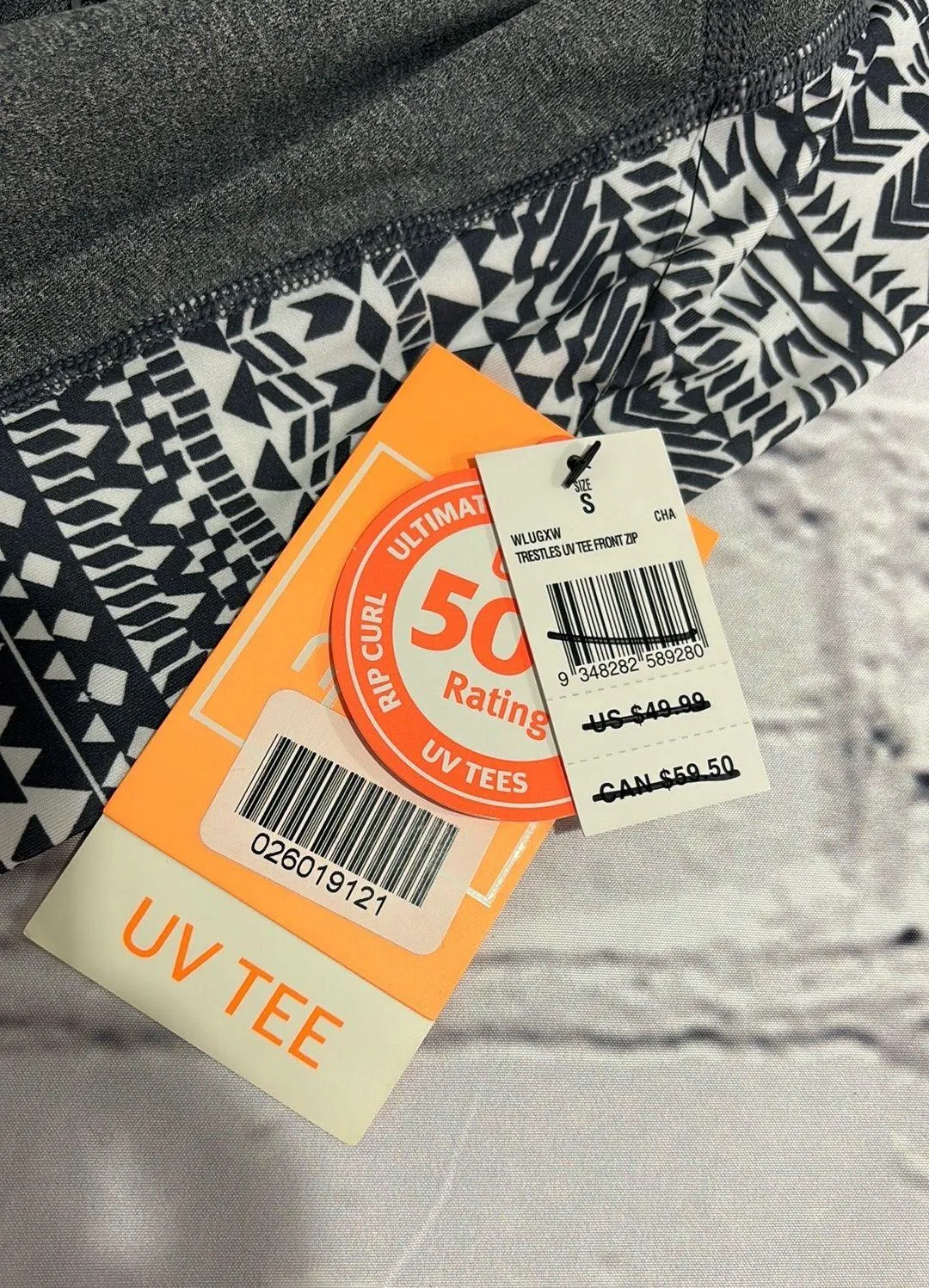 NWT  Women's Rashguard Trestles Front Zip Long Sleeve 50+ UV Protection . - Image 8