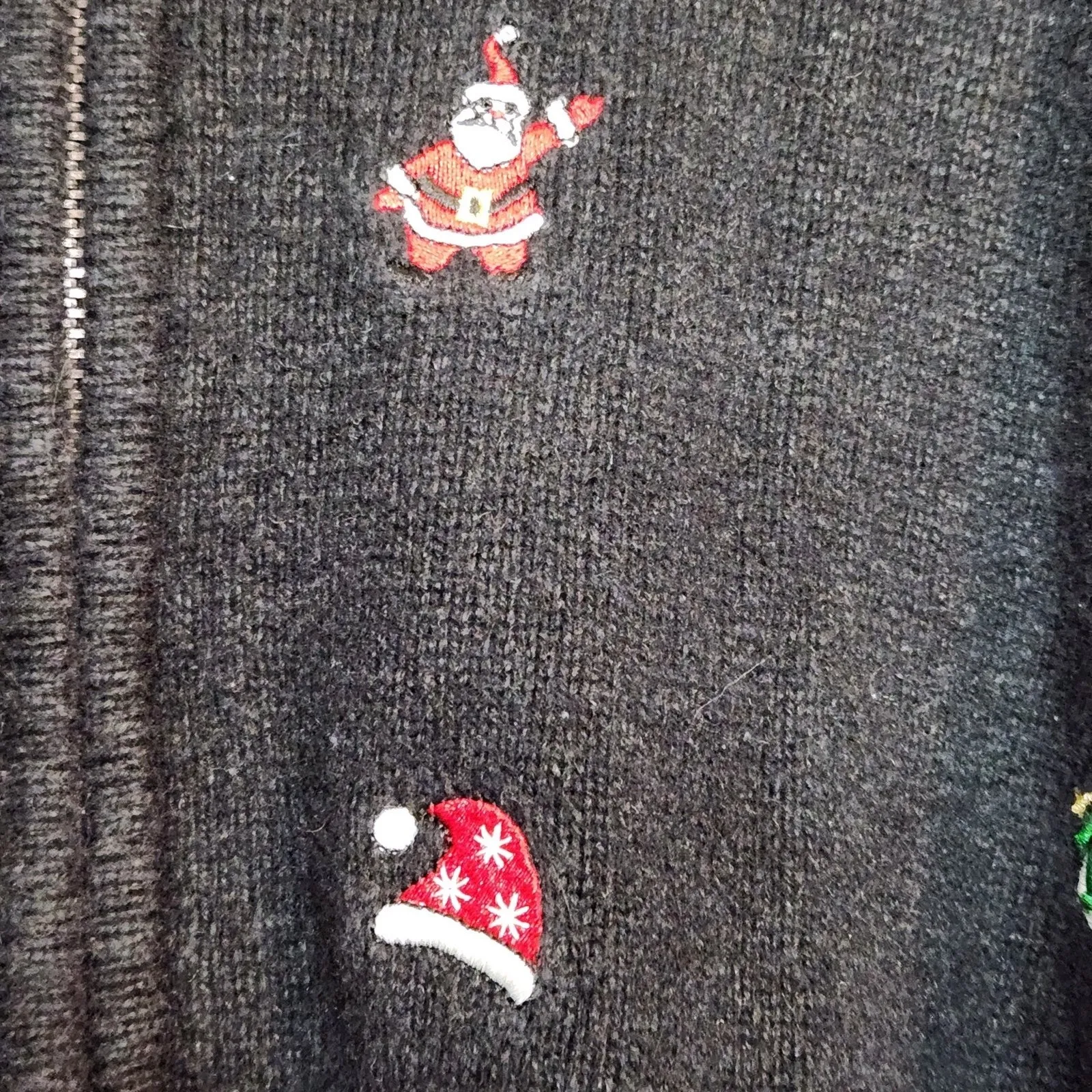 Vintage Studio Works Woman’s Thick Knit Christmas Seasonal Sweater Jacket - Image 3