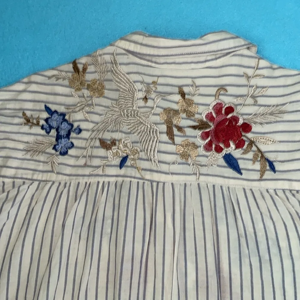 JOHNNY WAS embroidered floral striped long sleeve button up blouse tunic size M - Image 5