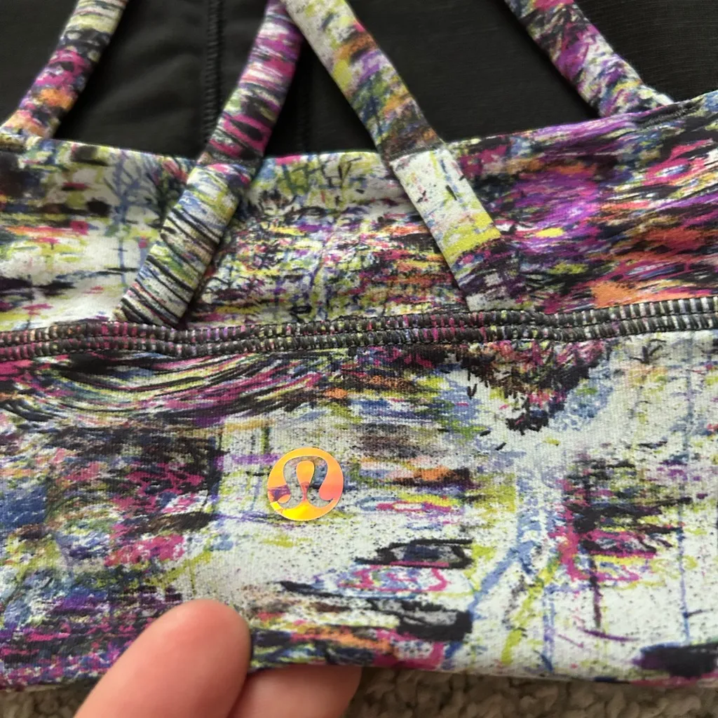 Lululemon  4 Energy Bra Multi Color Criss Cross Strappy Back‎ - Image 4