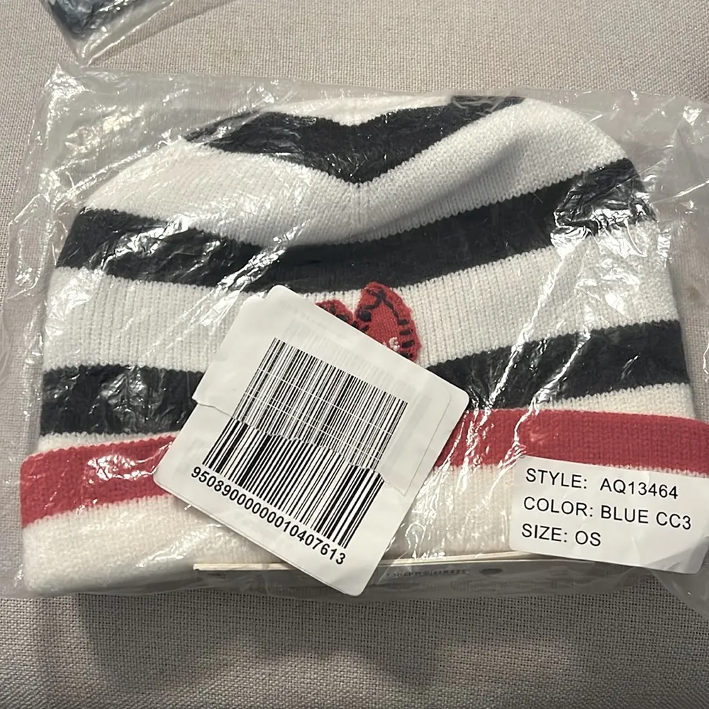 AQUA x Kerri Rosenthal Striped Heart Patch Beanie, New w/Tag - Image 2