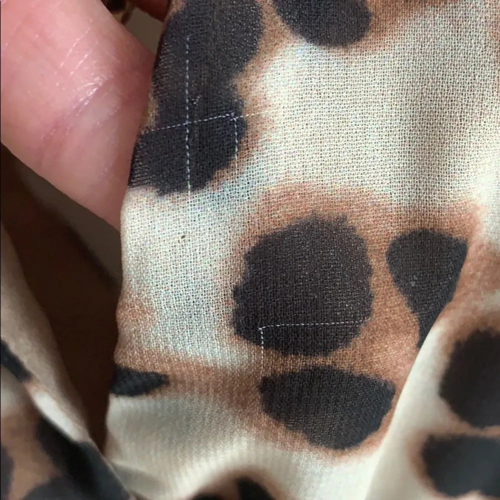 Superdown Jill deep V leopard mini dress - Image 8