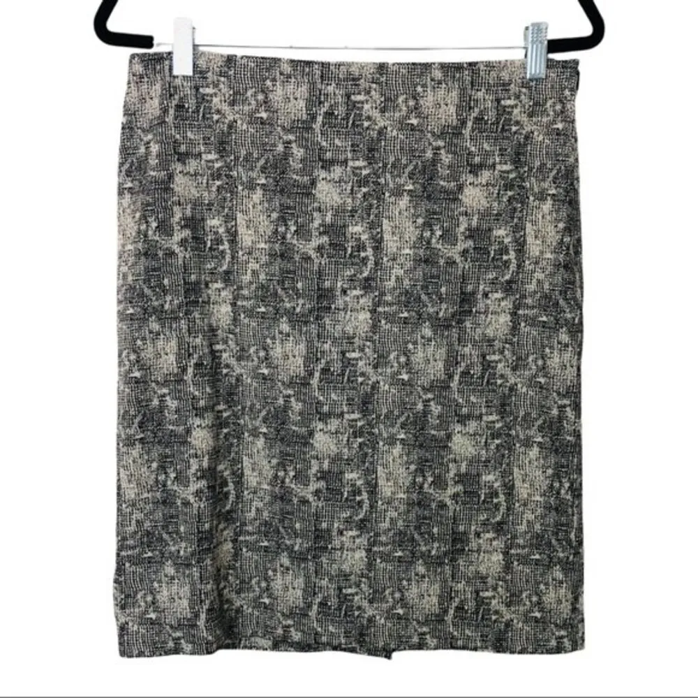 MM Lafleur Noho Skirt in Crackle Print  Women’s Size 8 - Image 3
