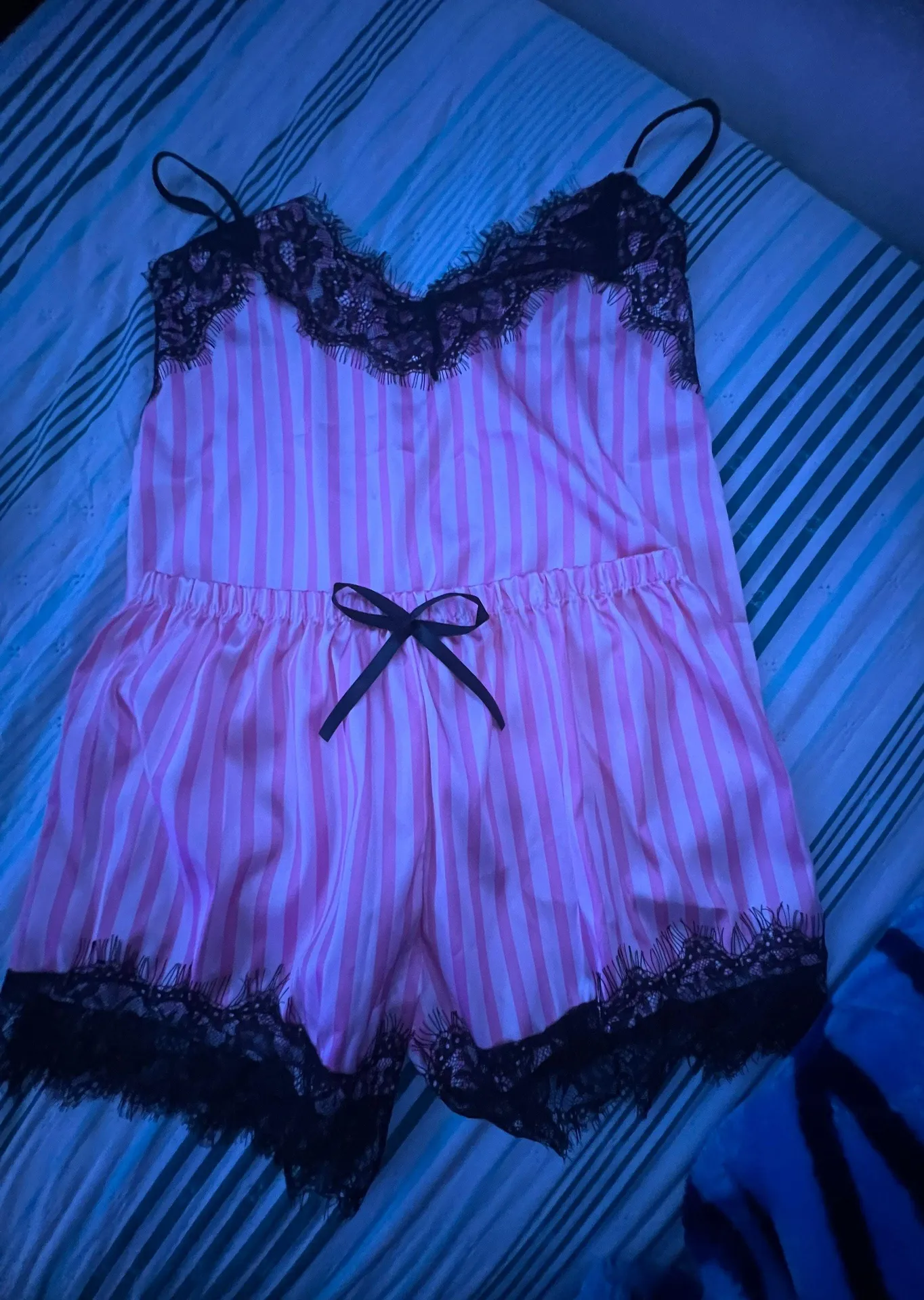 Women’s Pajama Set Pink - Image 2