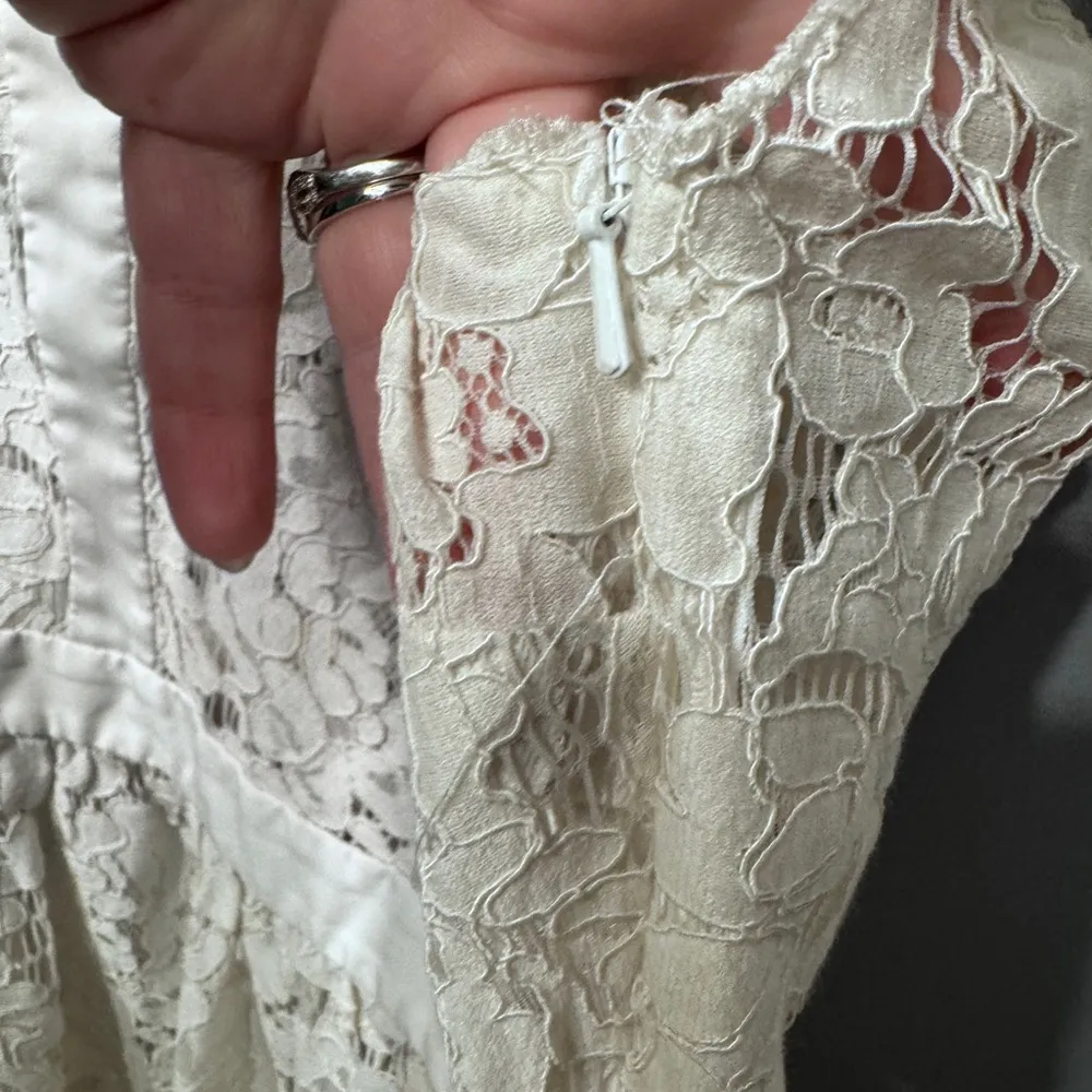 Rachel Zoe-Jaime Ivory Lace Top- Size 4- The Real Real Tag still on - Image 10