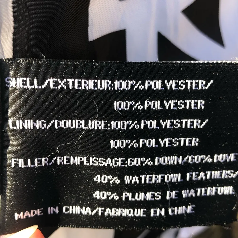 Donna Karan NY White quilted down fill jacket M - Image 7