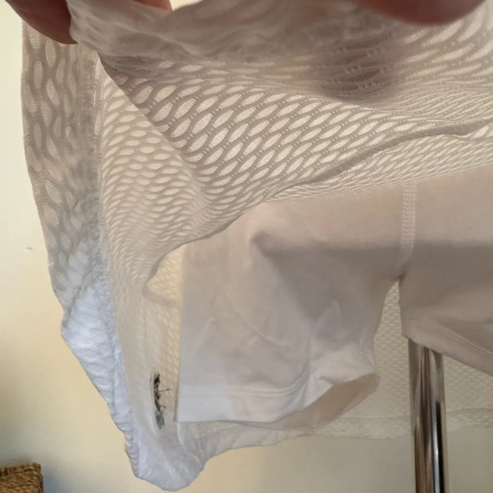 1892 White Ruffled Mini tennis skort Size M - Image 4