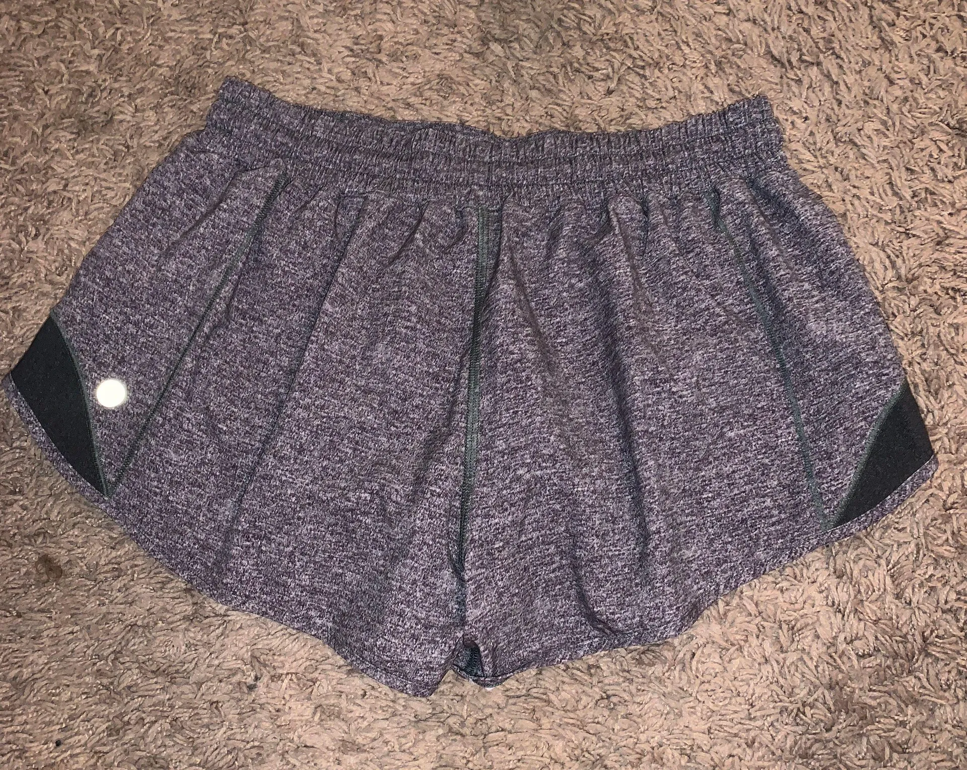 Lululemon Hotty Hot Short II 2.5” - Image 3