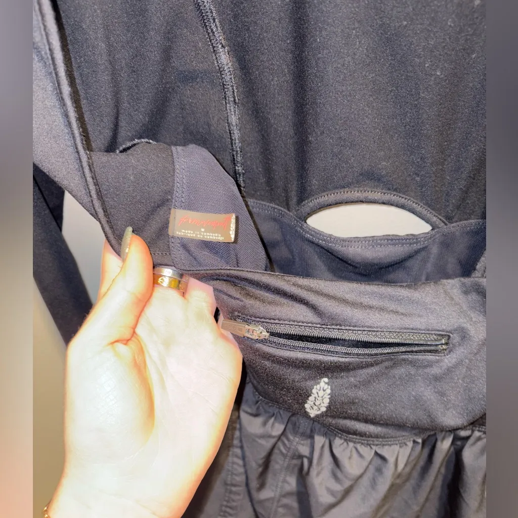 FP Movement by Free People Black Long Sleeve Top Size M - Image 3