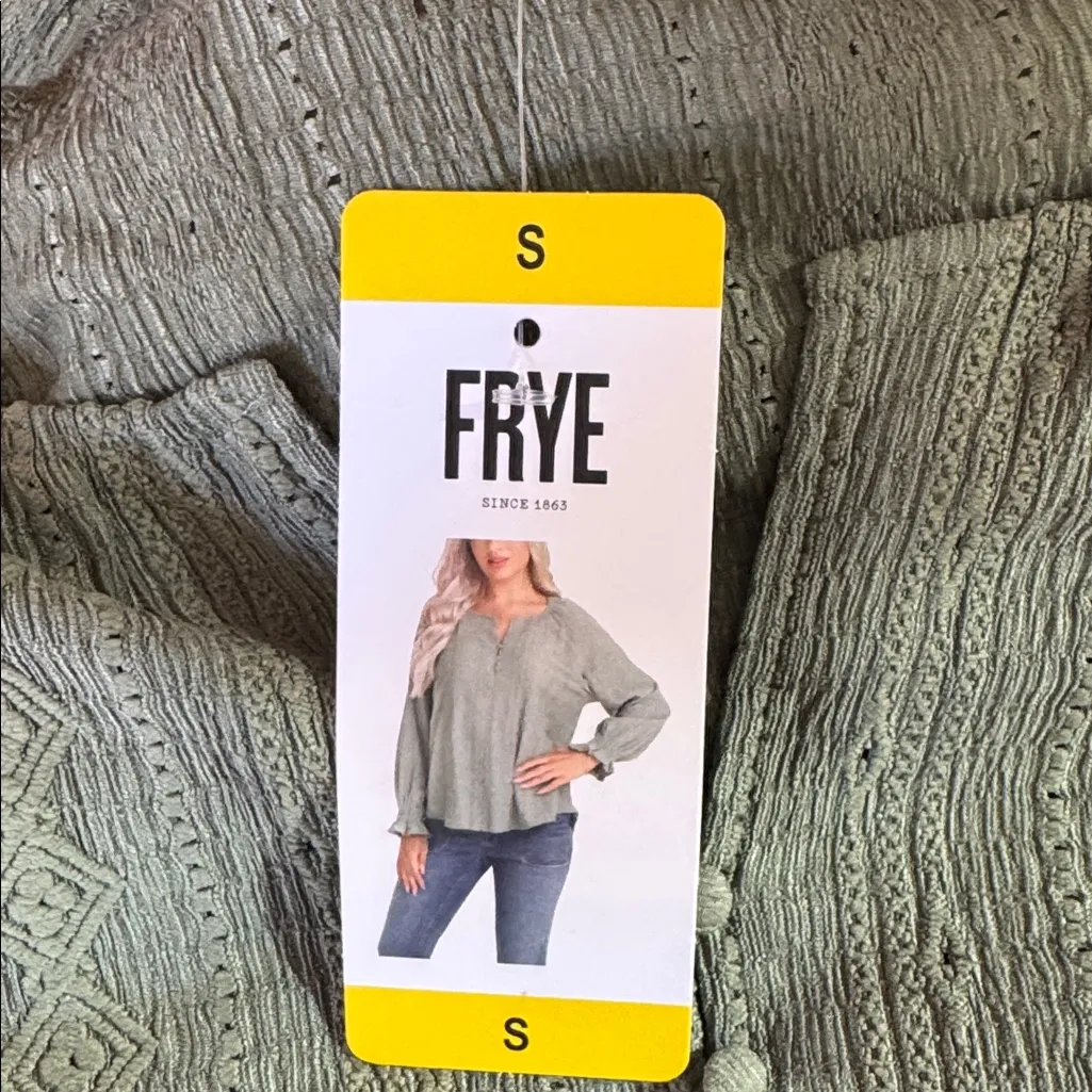 Frye Women's Textured Long Sleeve Peasant Blouse nwt size small - Image 7