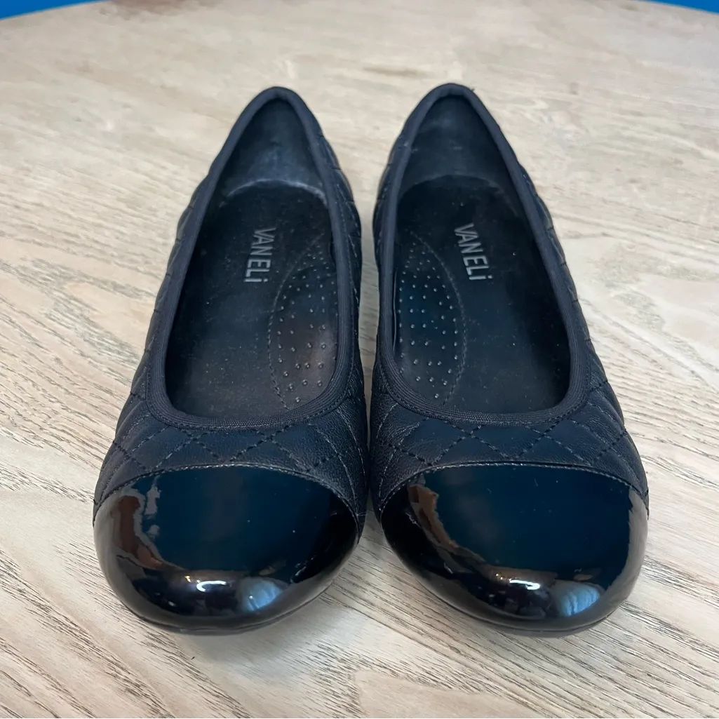 Vaneli Serene Black Quilted Leather Ballet Flats Patent Cap Toe Women’s Size 6 - Image 6