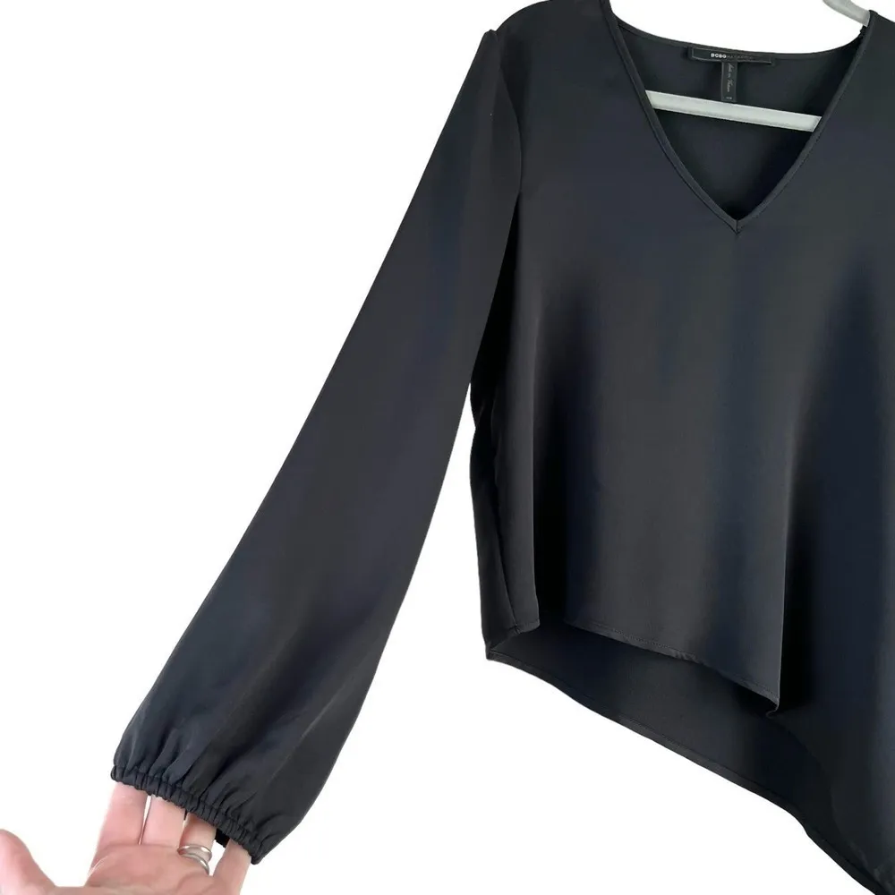 BCBGMAXAZRIA V-Neck Asymmetric Hem Side-Tie Long Sleeve‎ Blouse in Black, XS - Image 6
