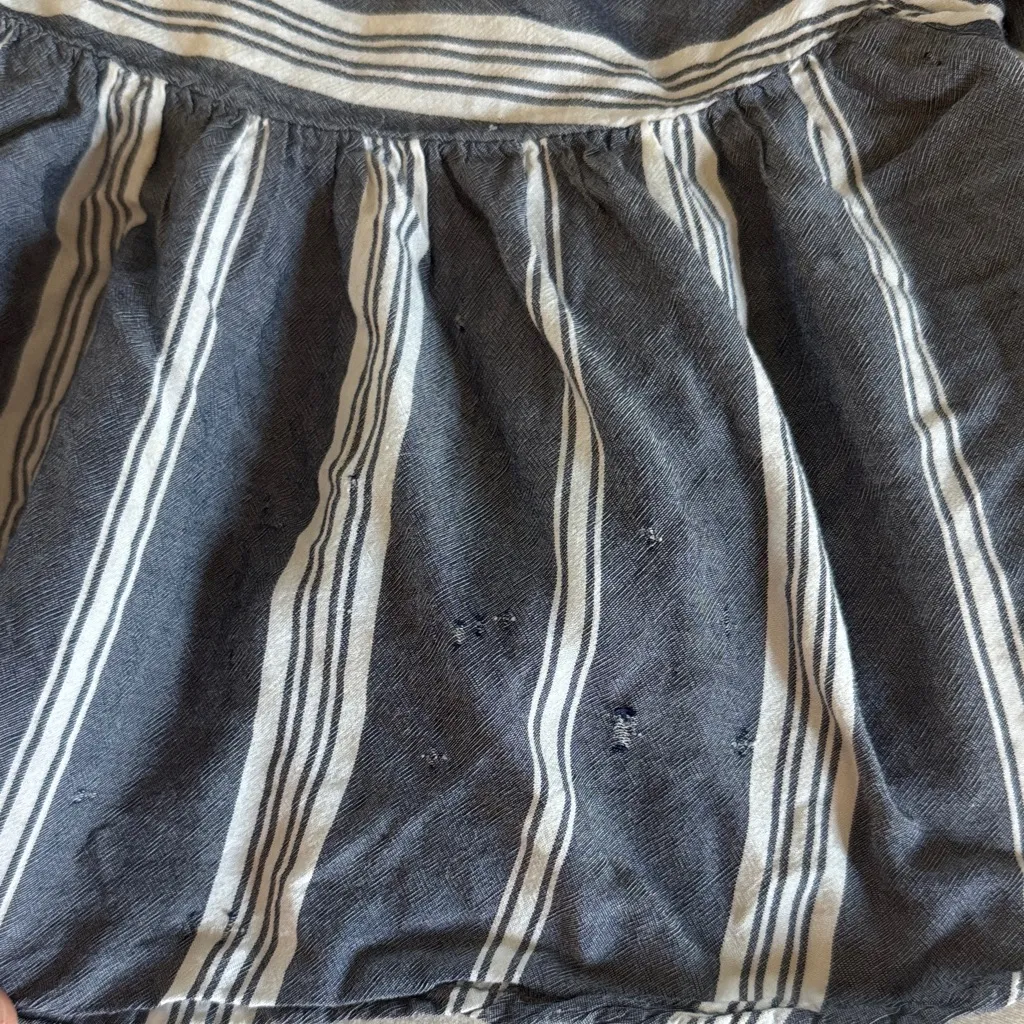Old Navy Charcoal and White Striped Camisole / A57 - Image 5