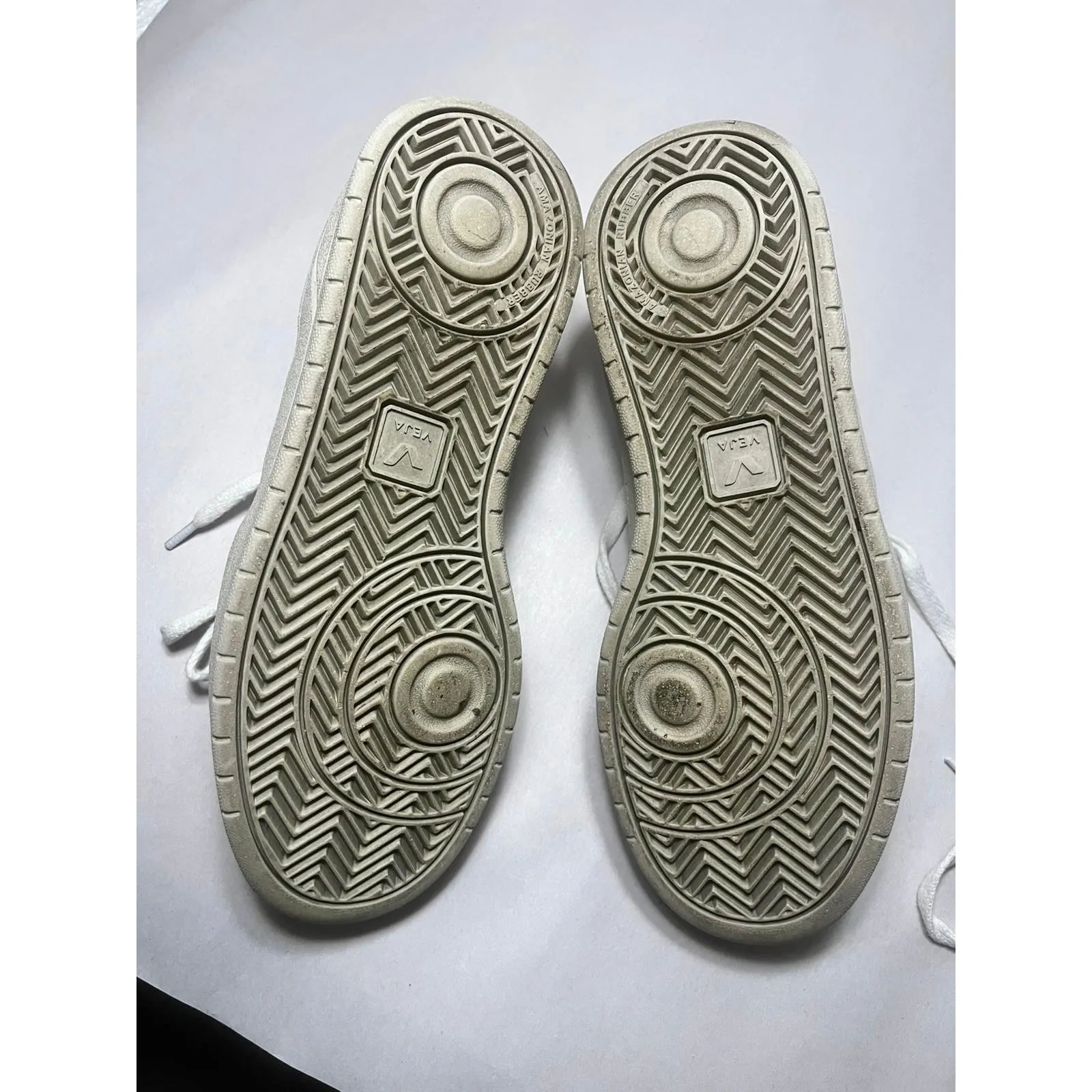 Veja V-10 B-Mesh White Natural Pierre Trainers sz. 8.5 Men's and 10.5 Women's - Image 14