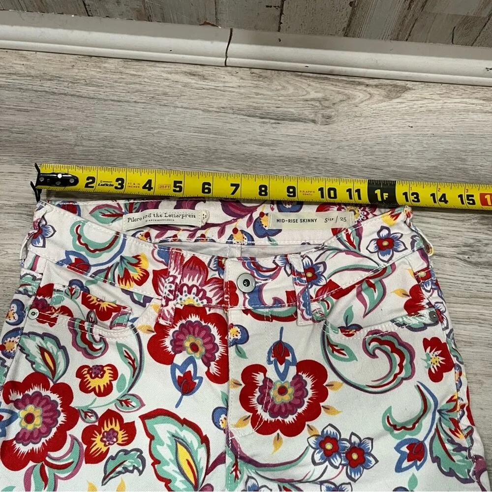 Anthropologie Pilcro Jeans Mid Rise Skinny White Colorful Floral Pattern - Image 9