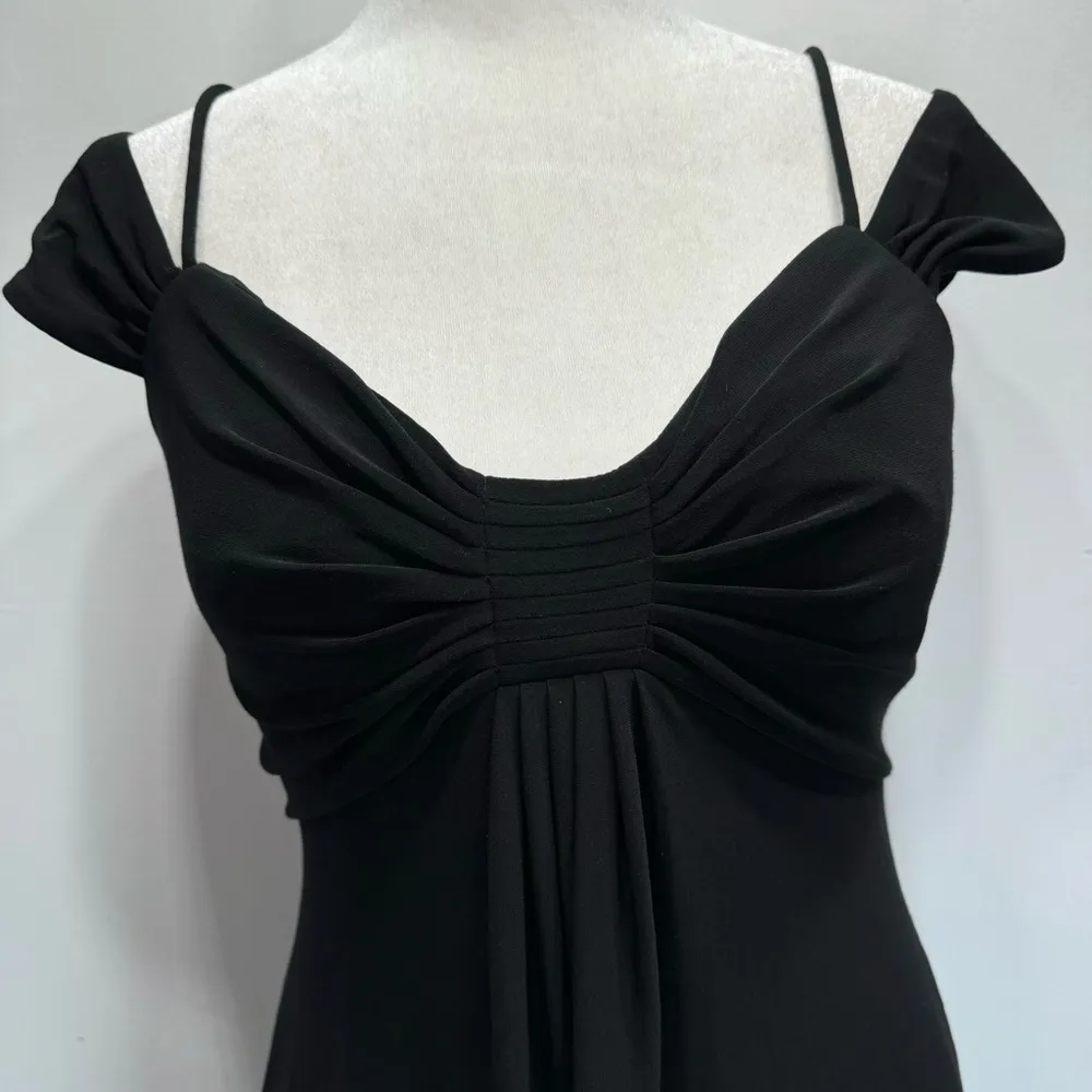 White House Black Market WHBM Little Black Dress Off Shoulder Pleated Size 6 - Image 9