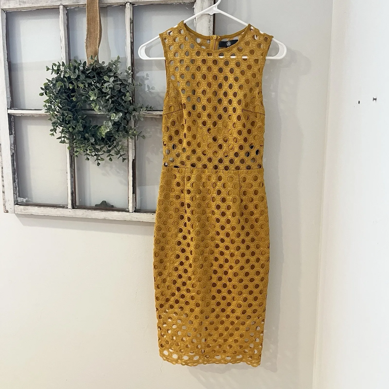 Nordstrom Misguided Marigold Bodycon Pencil Lace Eyelet Indie Boho Dress Size 2 - Image 3