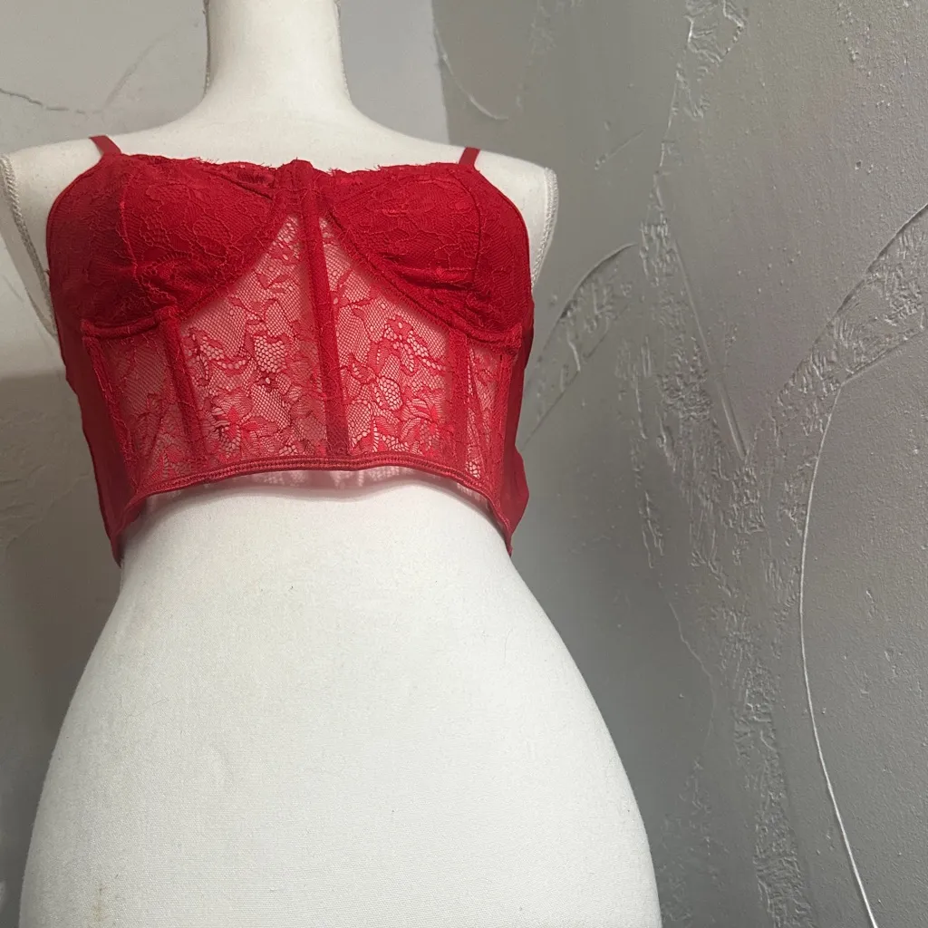 Chic Red Lace Bralette Size L - Image 7