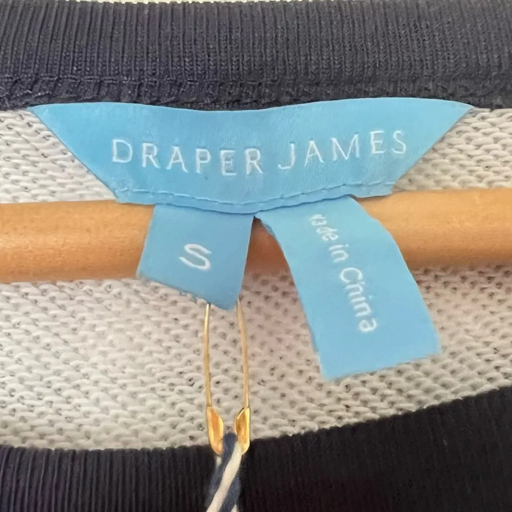 NWT Draper James Natalie Sweatshirt in Navy Gingham - Image 9