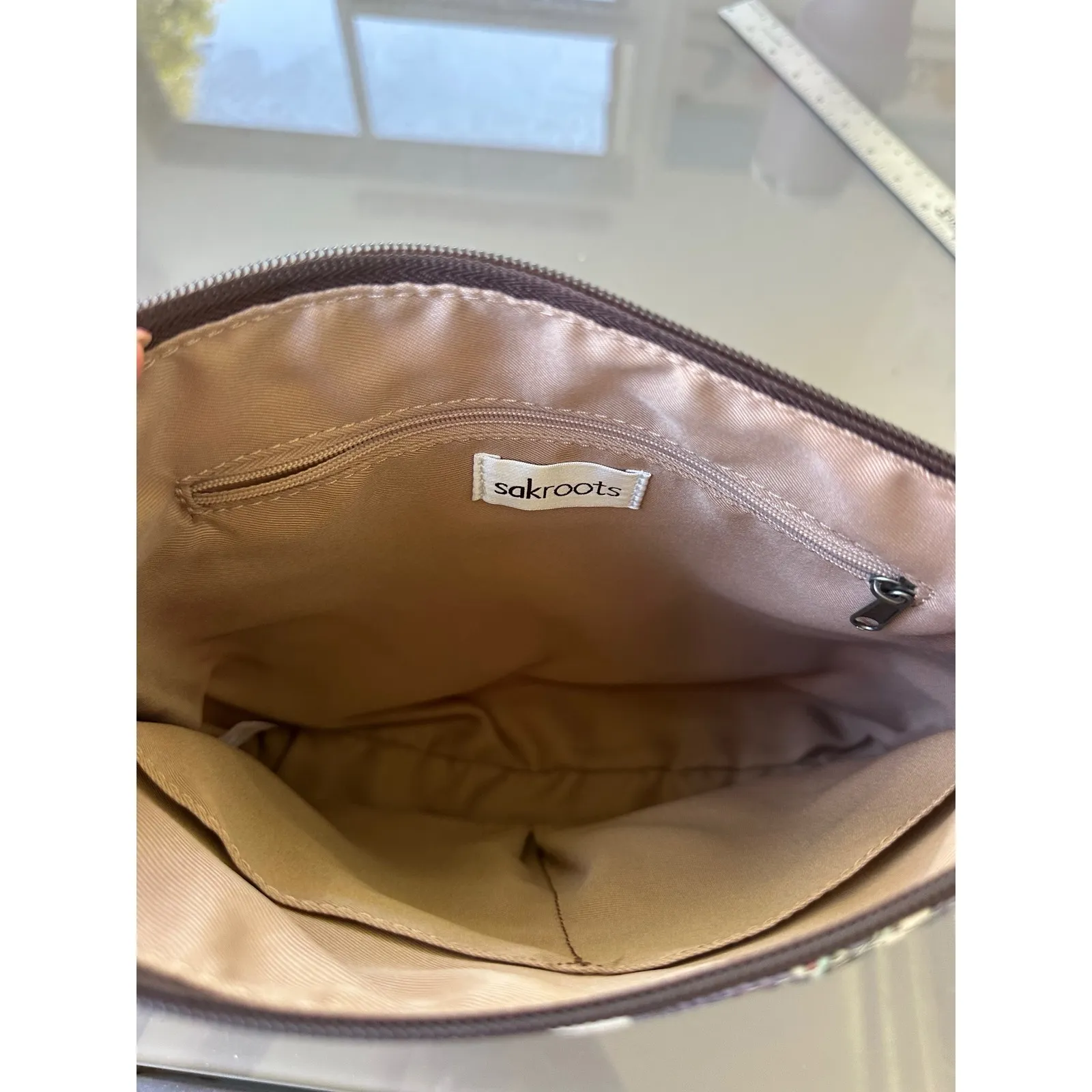 SAKROOTS Women's Navy Spirit‎ Desert 2 Artist Circle ~ Crossbody Bag ~ Vegan EUC - Image 5