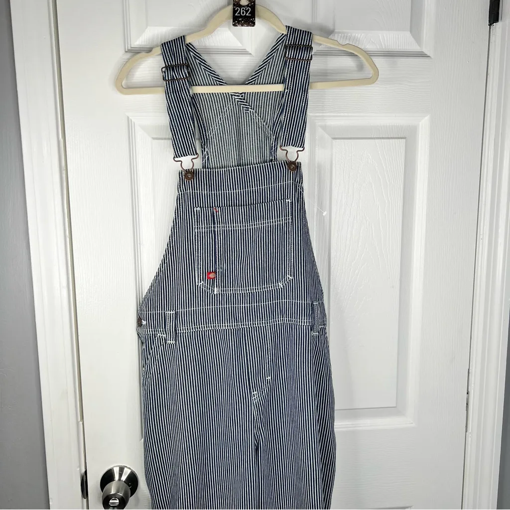 262 Sz M 17" waist Dickies Preloved Blue Striped Overalls - Image 3