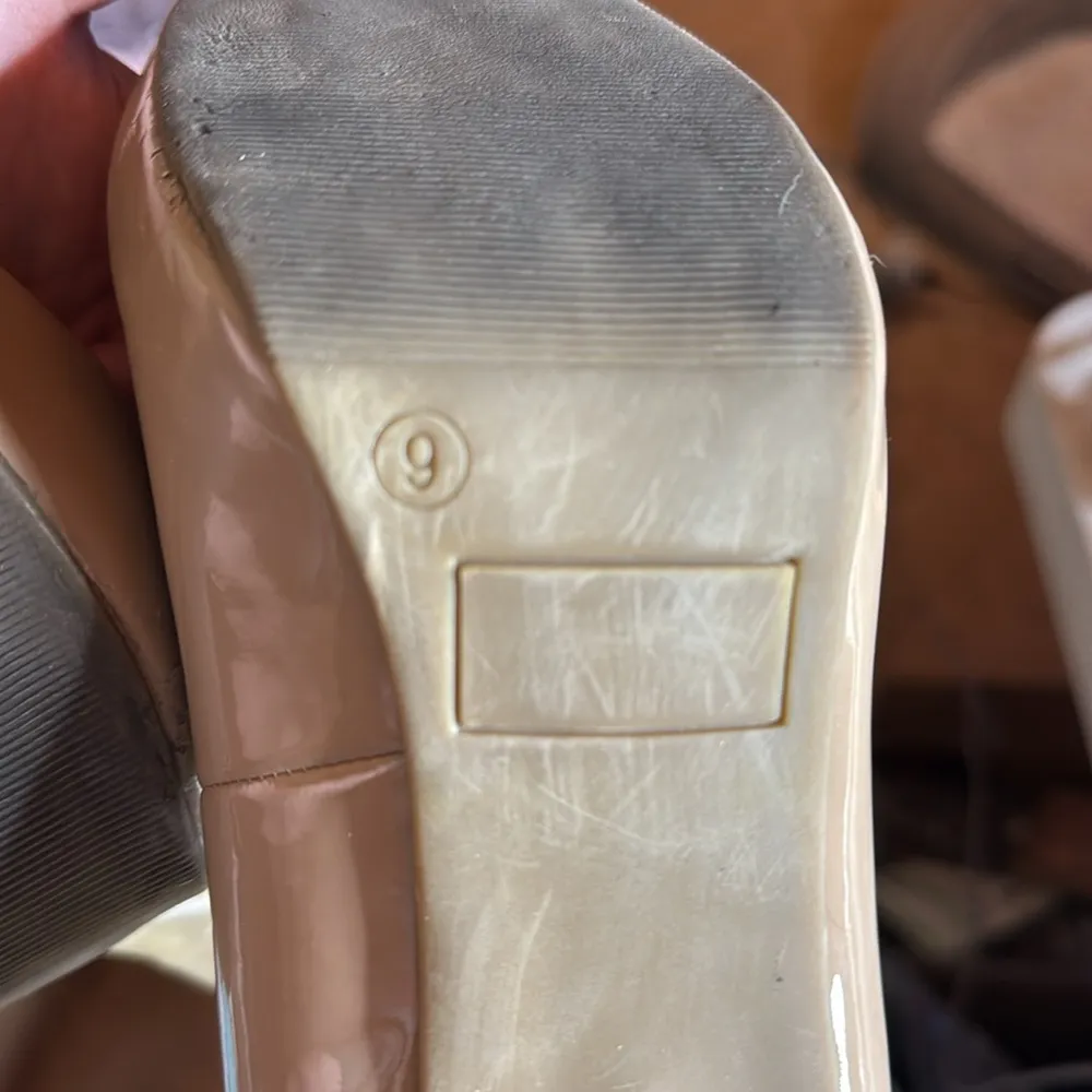 Candie’s Nude Heels Size 9 - Image 10
