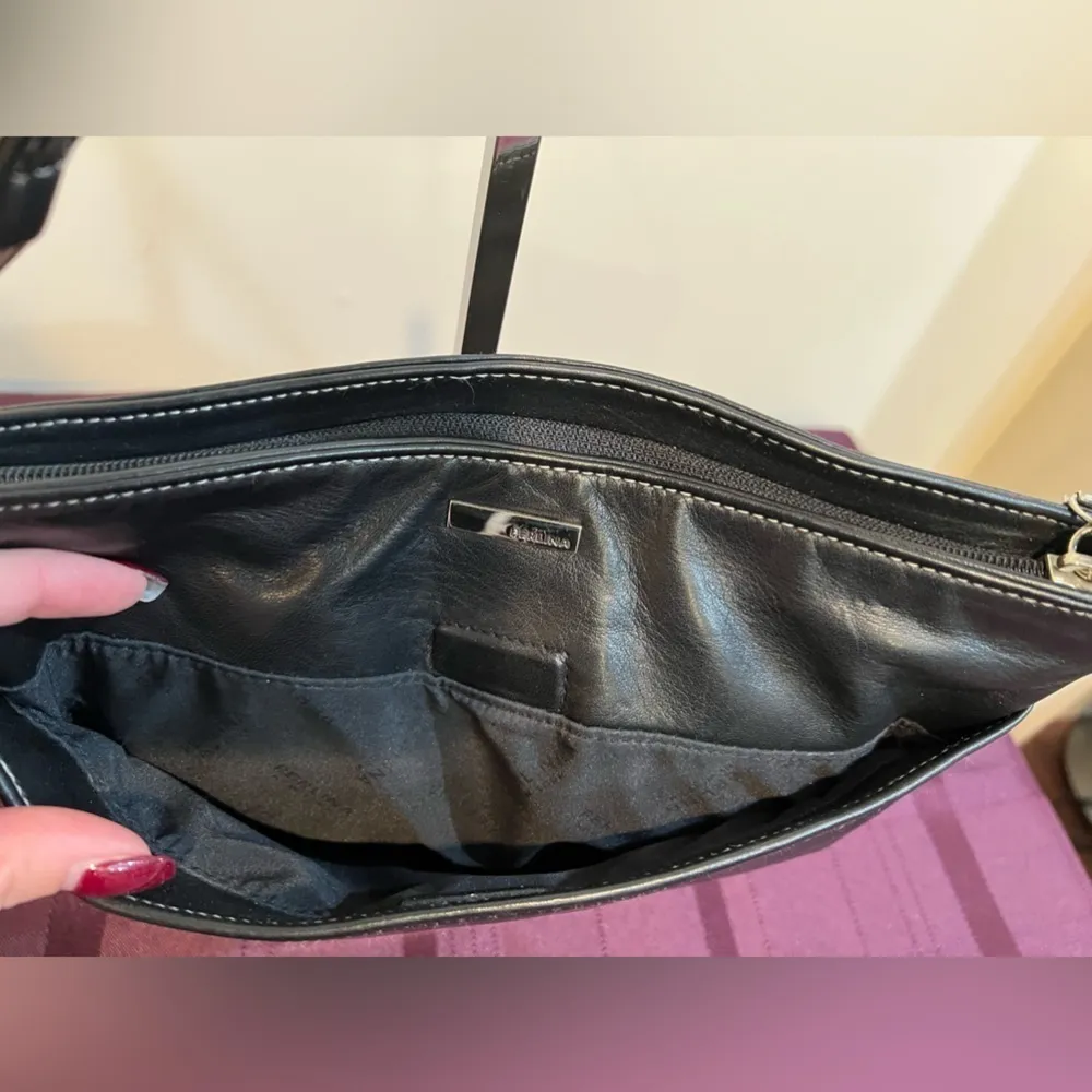Perlina Black Leather Shoulder Bag - Image 7