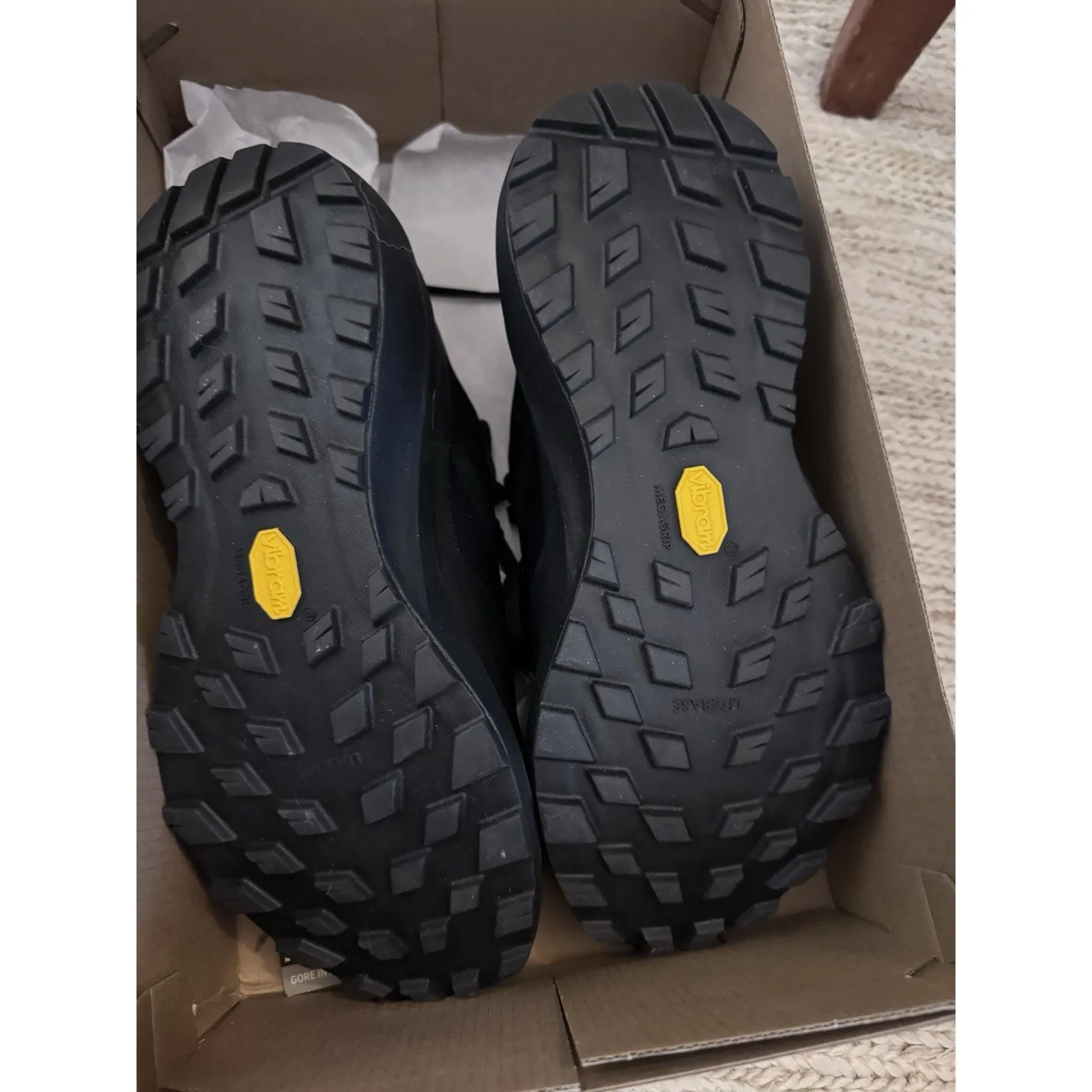 Arc’teryx Norvan LD 3 Goretex Hiking Outdoors Trail Vibram Sole Shoes Womens 8 - Image 4