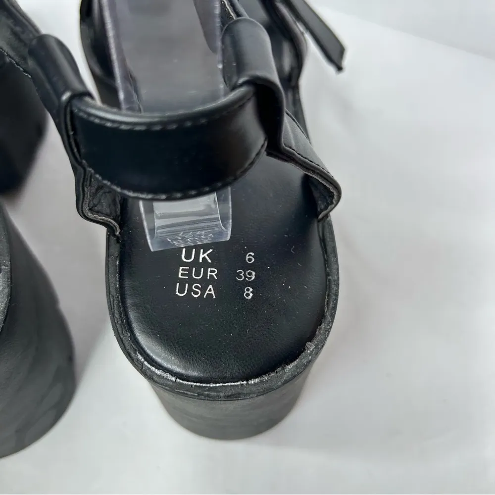 New Faux Leather Chunky Black Platform Sandals 8 Strappy Design - Image 6