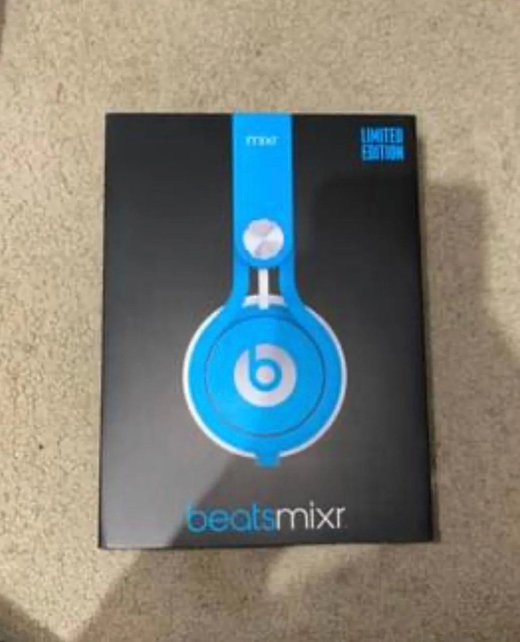 Beats by Dr. Dre Mixr Headphones - Image 4