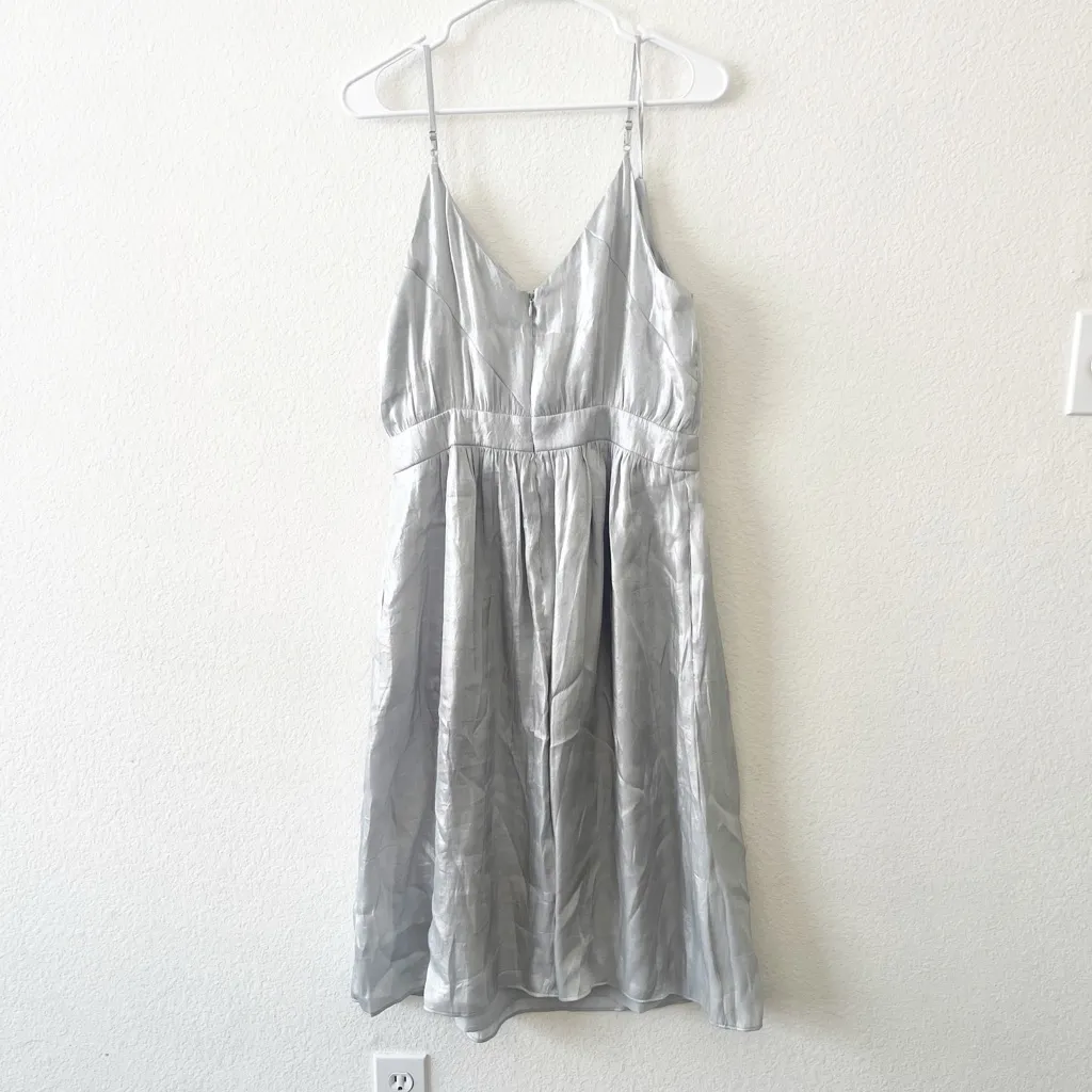NWT Guess‎ Sleeveless Luce Chrome Silver Dress Size Medium - Image 8