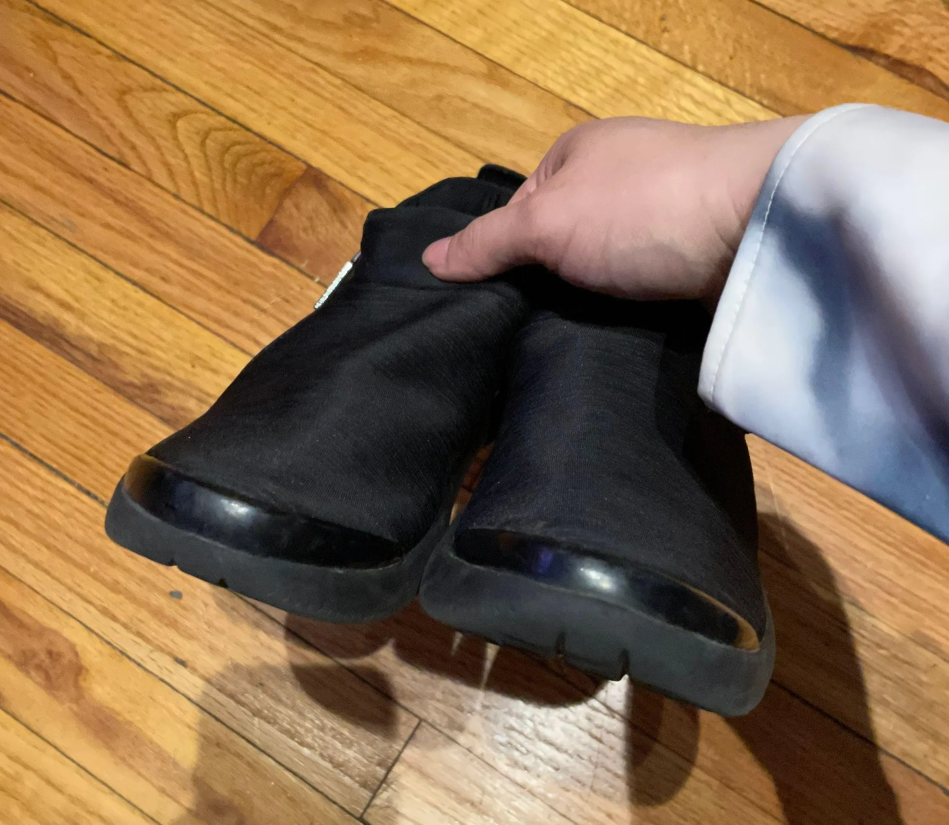 Axis Slip on Nurse Work Safety Women's Black Sneakers Athletic Comfort Shoes Size 8 Cloud Tech - Image 2