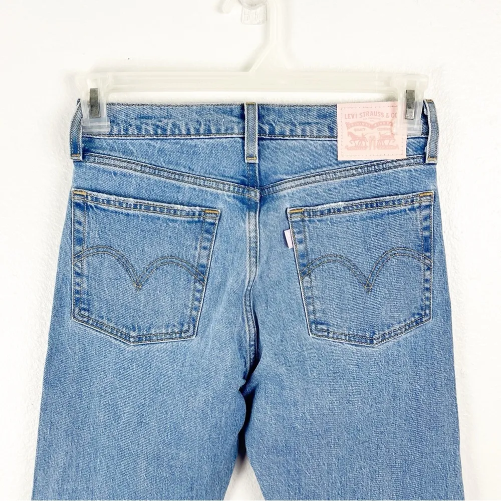 LEVI’S Wedgie Straight Pink Button Fly Tag Label Graphic Fray Hem Jeans, Size 26 - Image 8