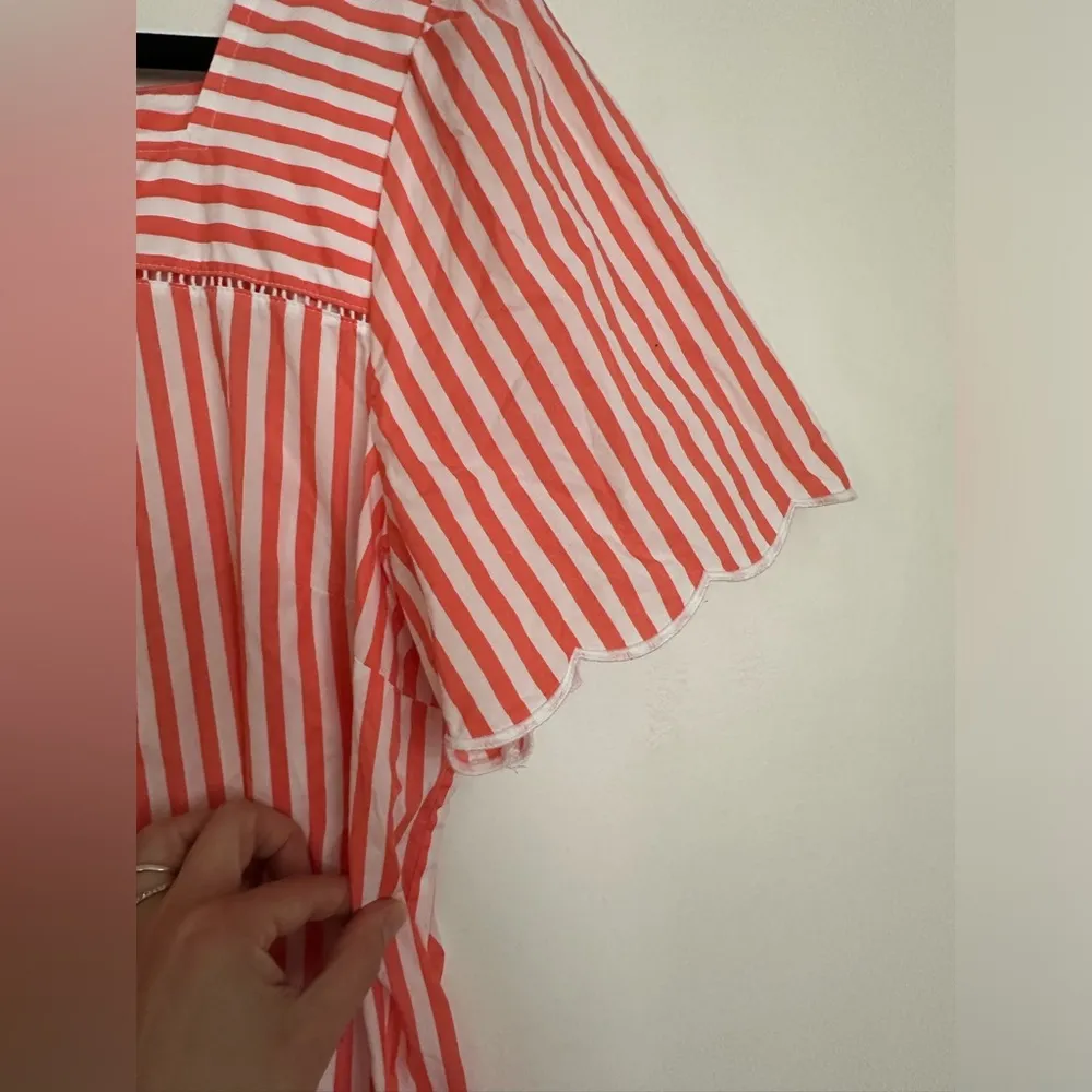 Talbots SAILBOAT STRIPE SCALLOPED SQUARE NECK TOP - Image 6