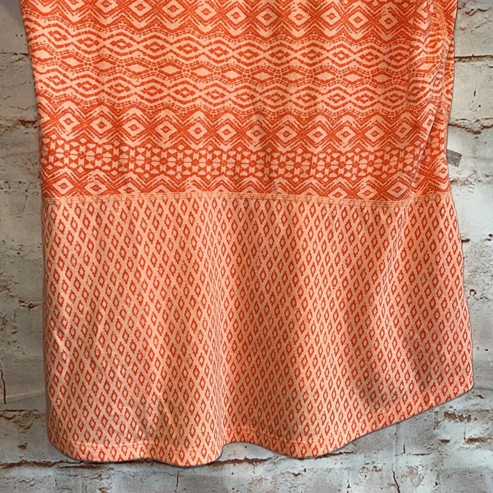 Marmot Shirt Womens Medium Orange Geo Printed Short Sleeve Hi Lo Hem Athletic - Image 6