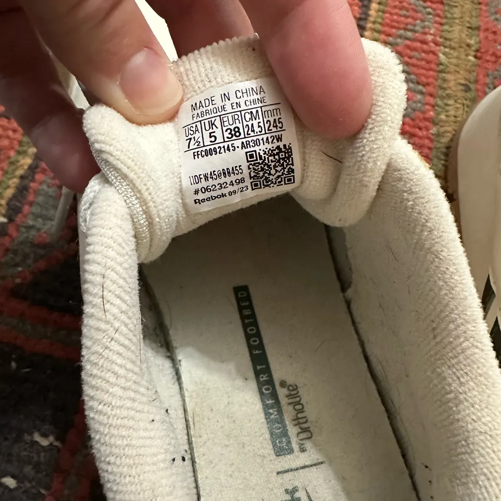 Reebok White and green platform sneakers - Image 3