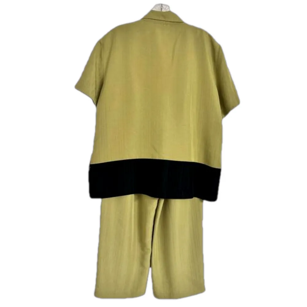 Alfred Dunner Women’s Green and Black Floral Outfit Size 14 - Image 2