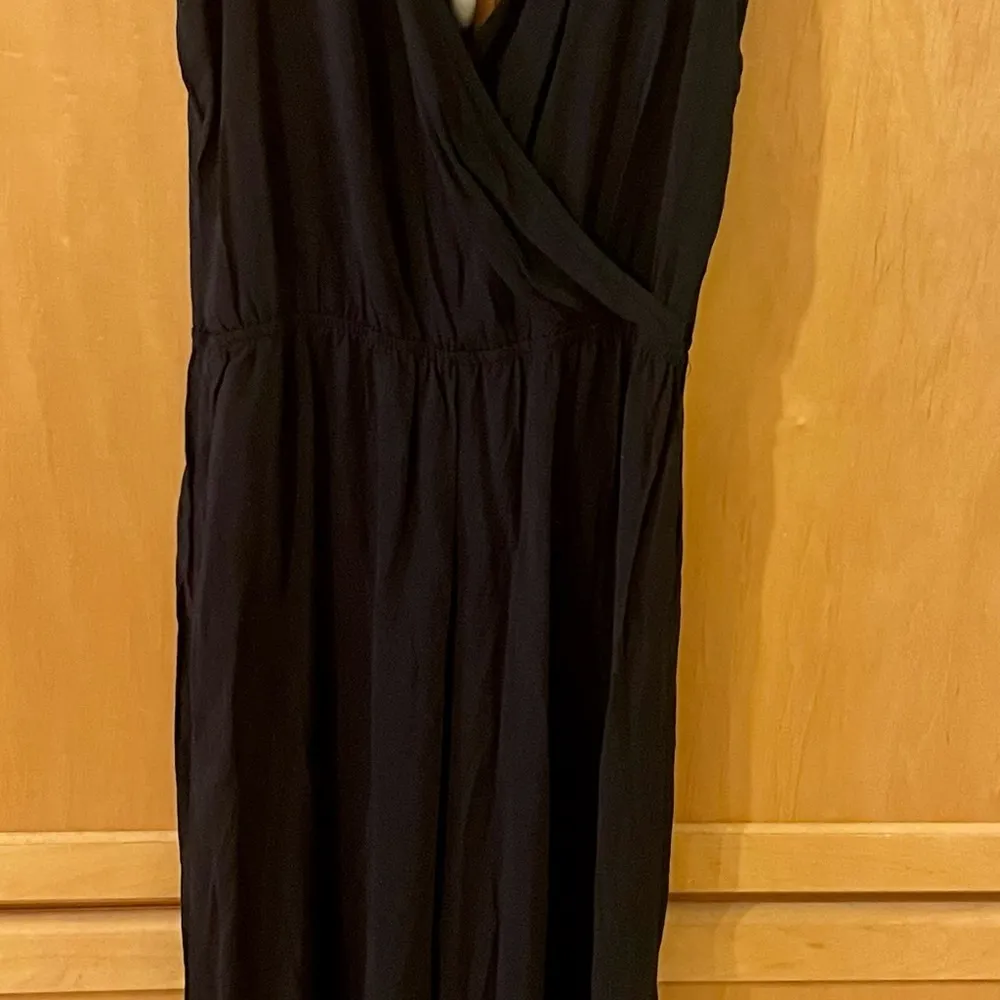 Wet Seal V-Neck Jumpsuit Size M - Image 2