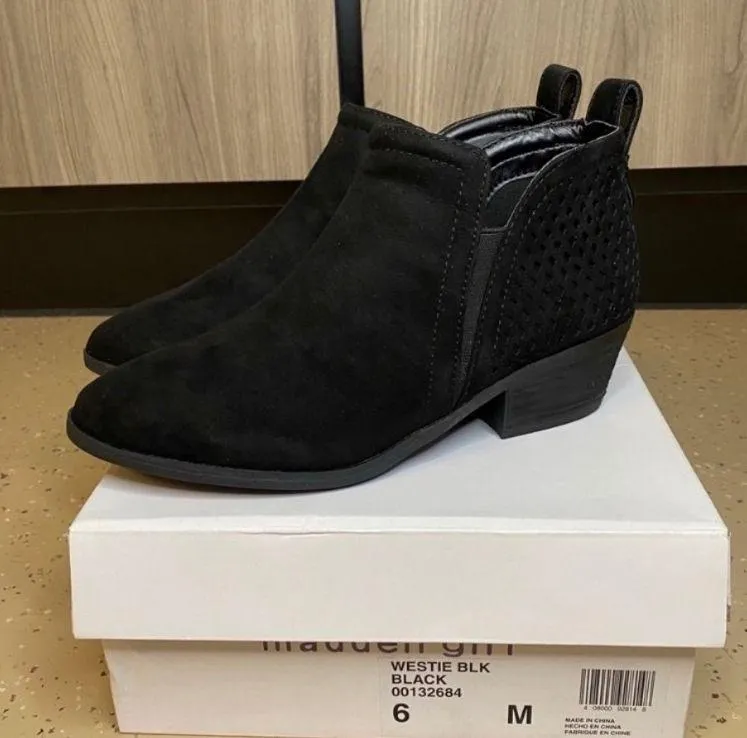 Ankle Boots - Image 3