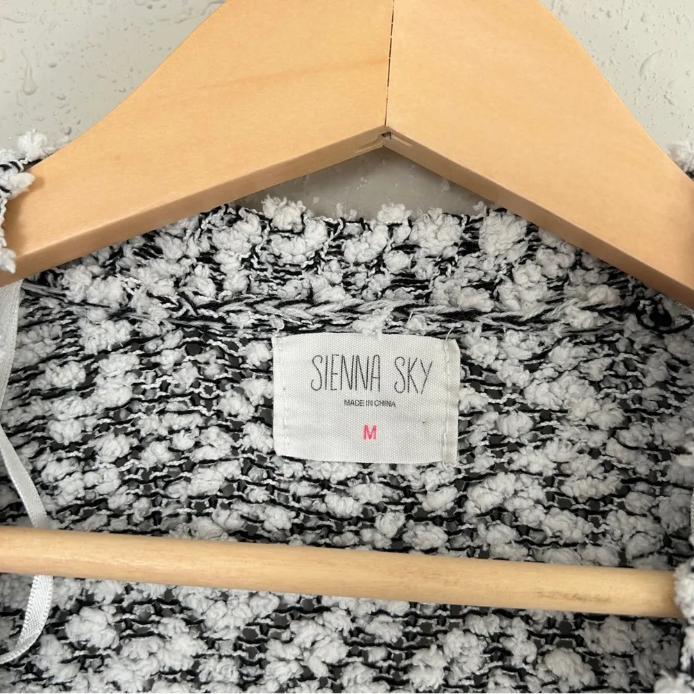 Sienna Sky White Black Marled Cardigan Soft Comfy Casual Fall Winter Medium - Image 2