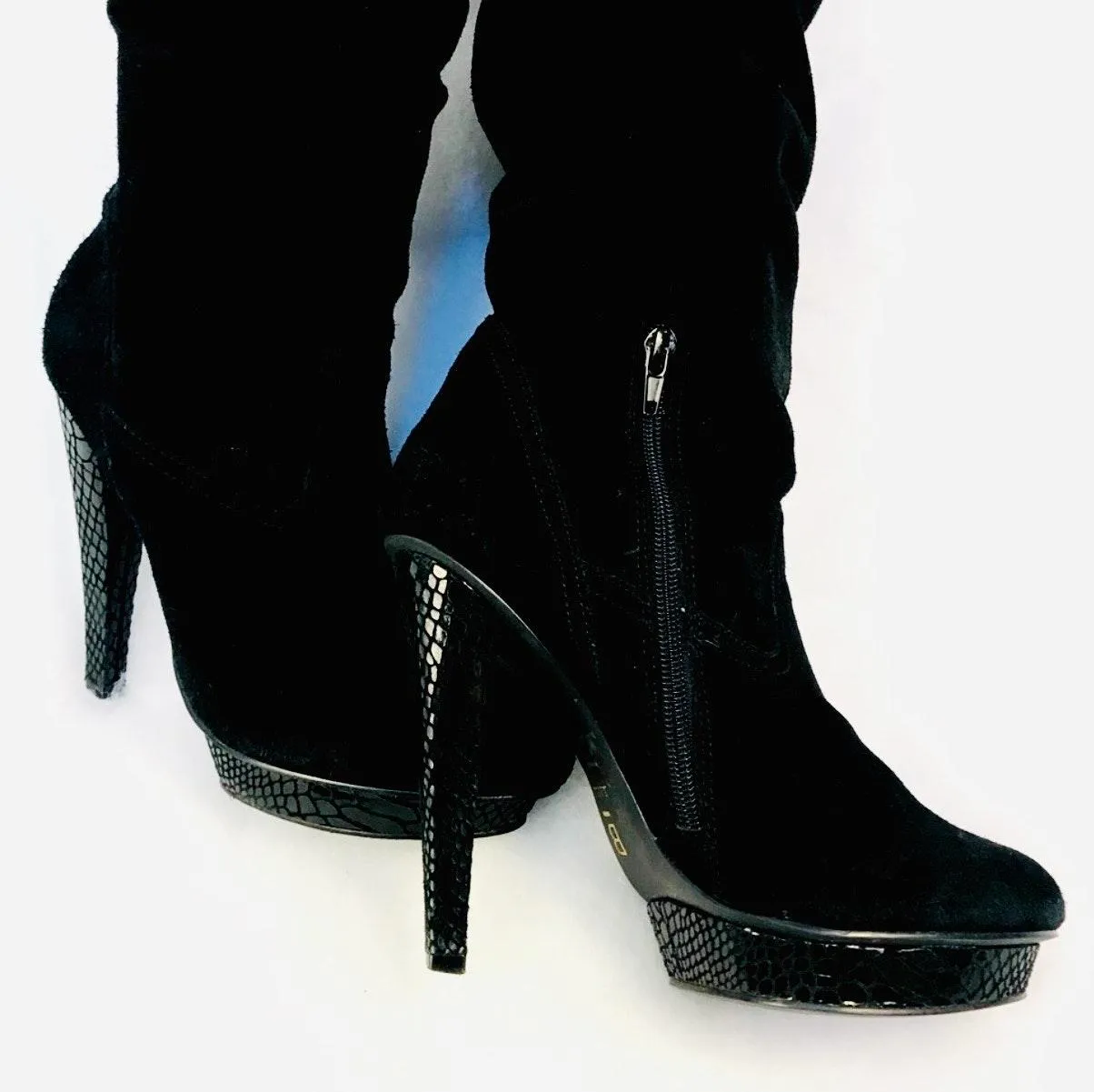 The Fabulous Thigh High s Of London - Image 5