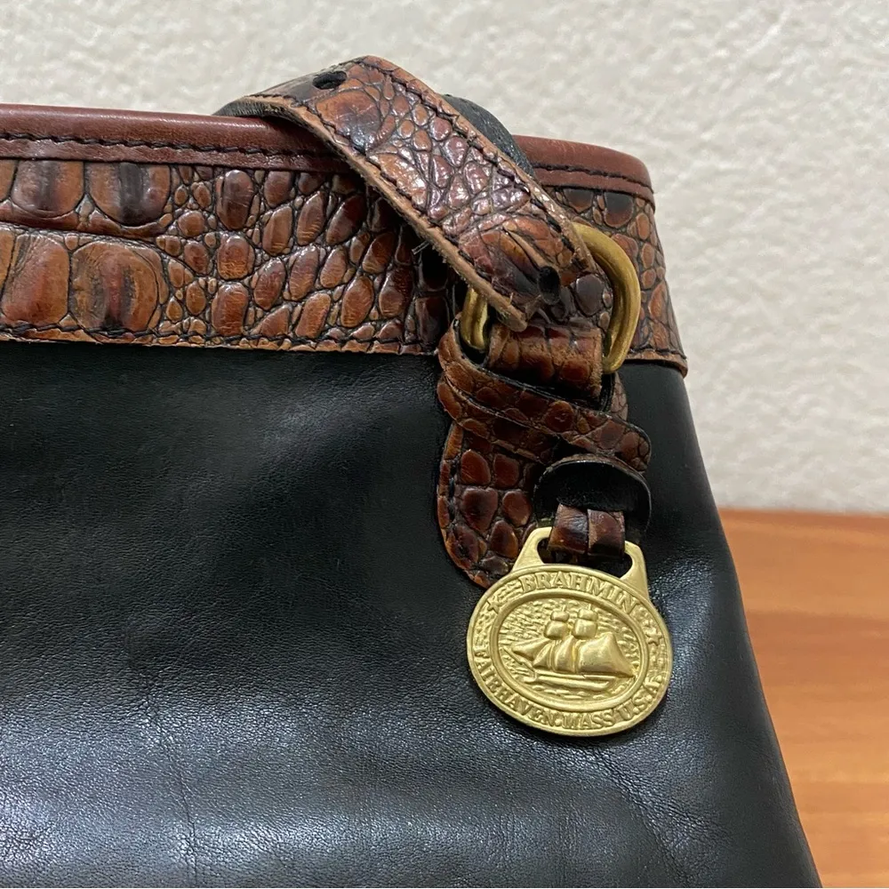Vintage BRAHMIN Tuscan Black Leather Brown Croc Leather Trims Bucket Bag - Image 6