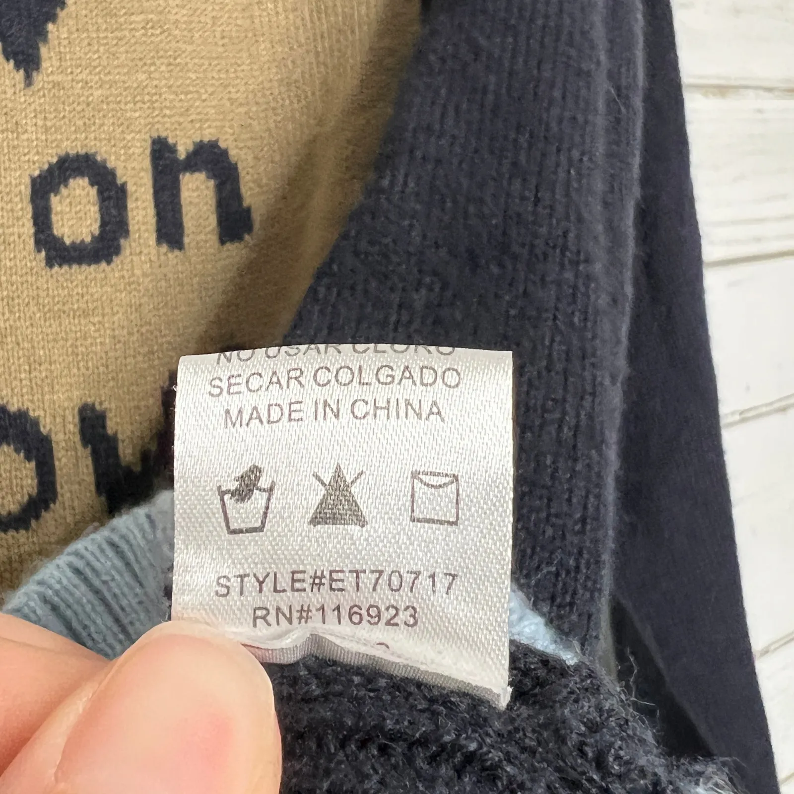 Easel Bon Jour Mon Ami Heart Sweater Small Navy Blue Knit Pullover - Image 9