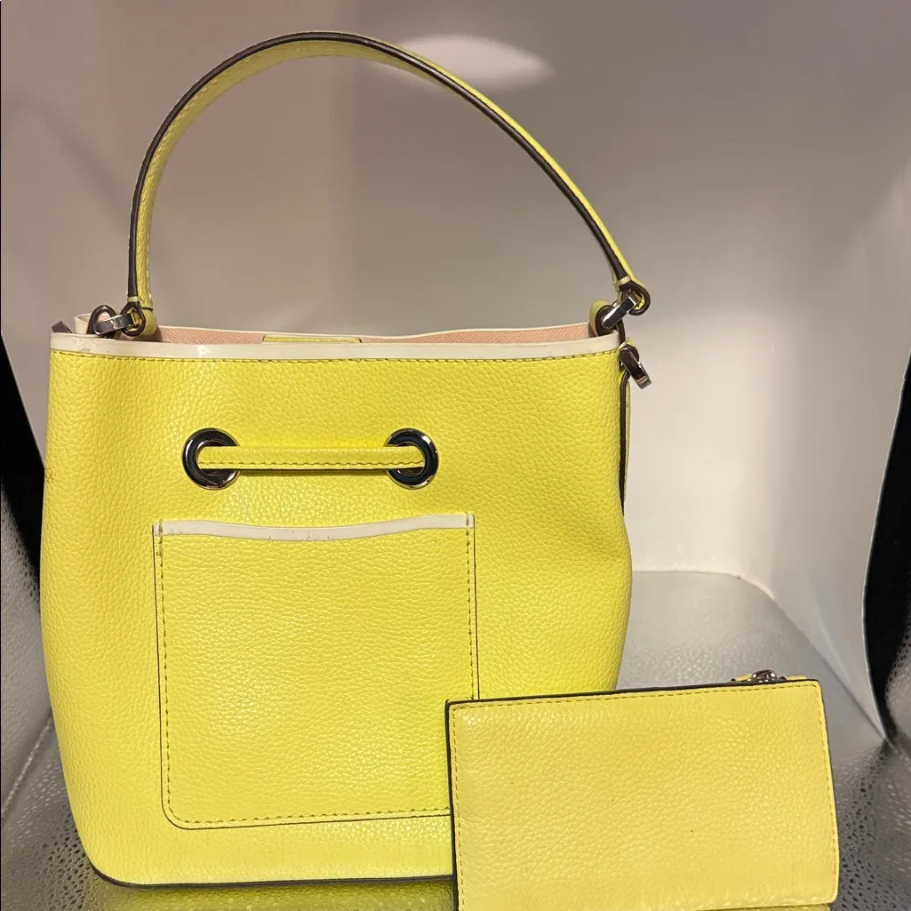Kate Spade  Lemon Yellow Shoulder Bag with Pouch - Image 5