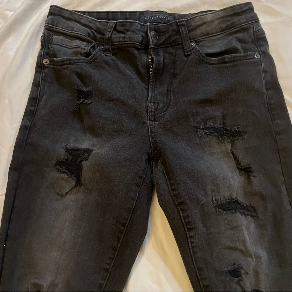 Aeropostale woman’s high rise skinny jeans - Image 3