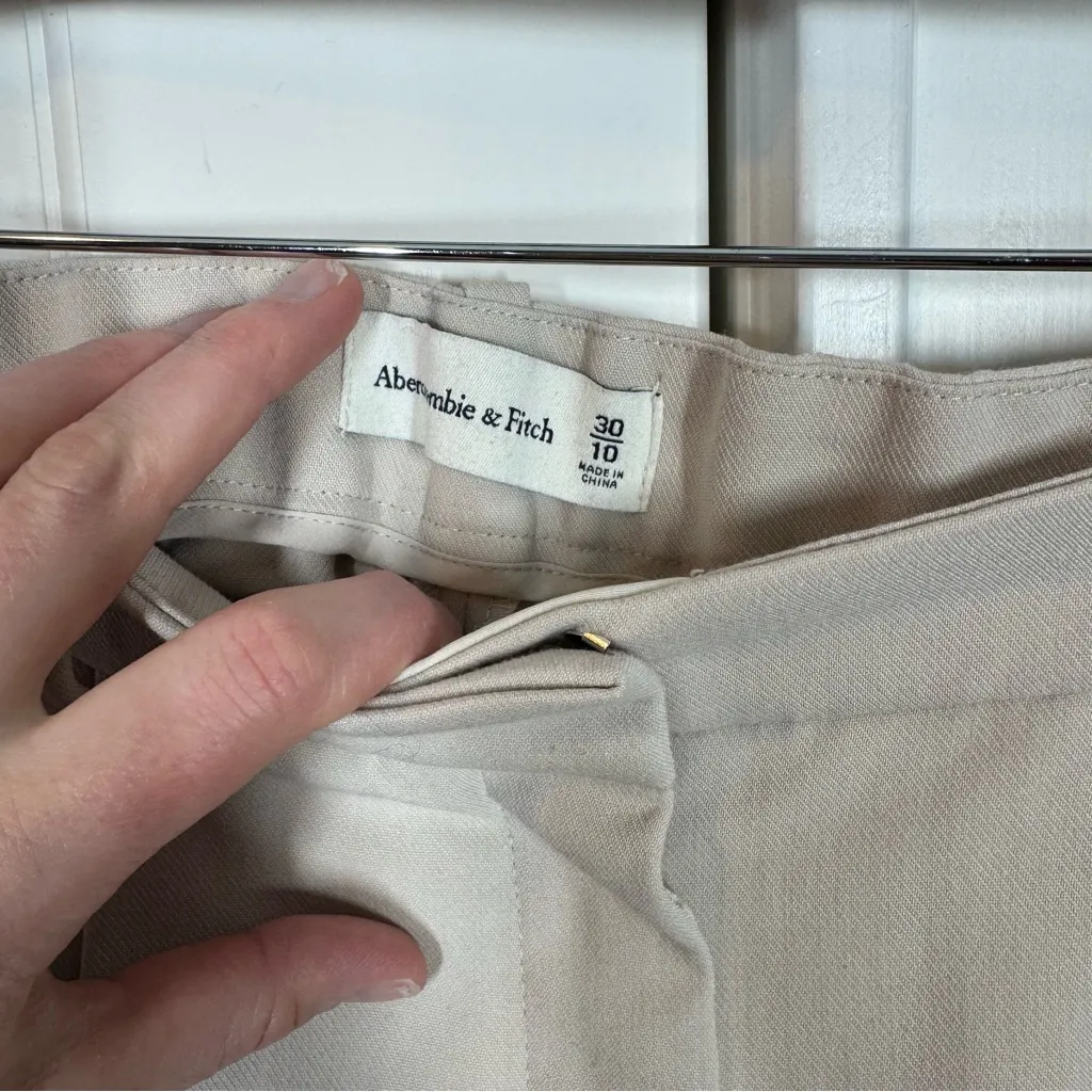 Abercrombie & Fitch A&F Sloane Tailored Pant Tan size 30 / 10 tan cream preppy - Image 3