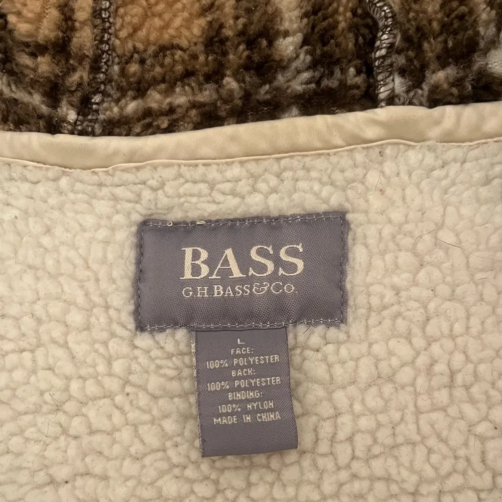 Vintage BASS heavy warm fleece zip up chore jacket barn coat size large tan hood - Image 15