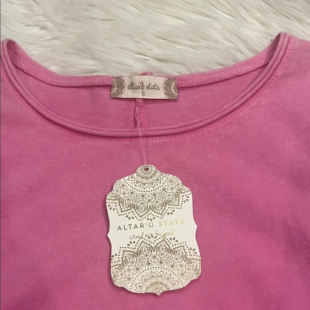 NWT Altar’d State ‘Wren’ ruffle trim relaxed fit top tee S - Image 6